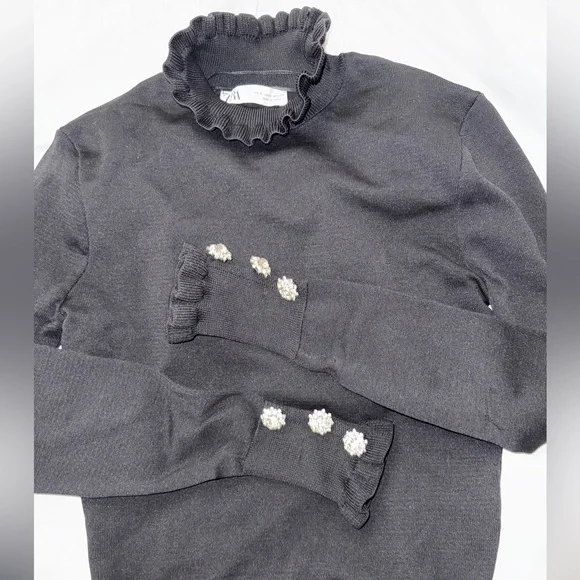 ZARA BLACK Jewel Button Knit Sweater - Picture 5 of 6